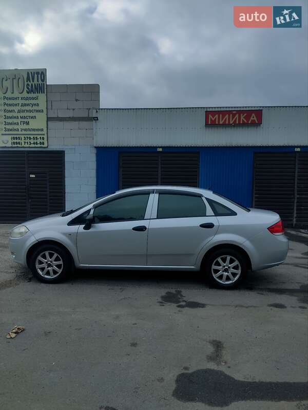 Седан Fiat Linea 2010 в Києві фото 4 Седан Fiat Linea 2010 в Києві