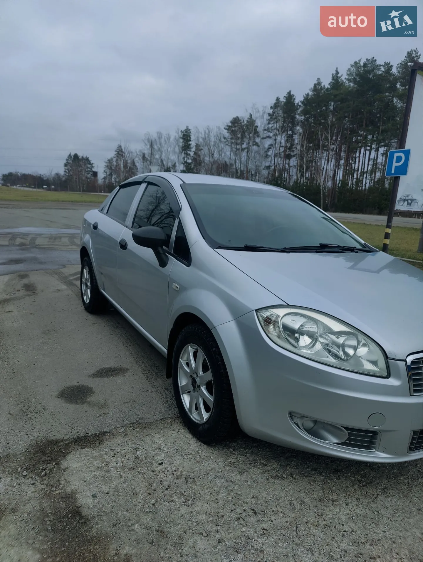 2010 Fiat Linea - мініатюра 2