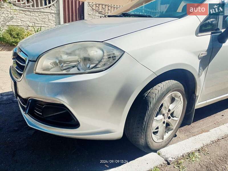 Седан Fiat Linea 2013 в Рівному