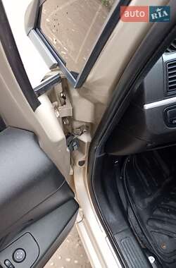 Седан Fiat Linea 2012 в 