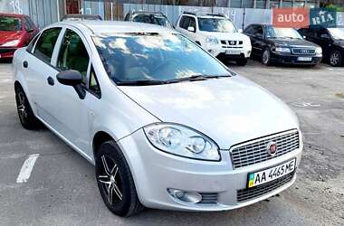 Седан Fiat Linea 2012 в 