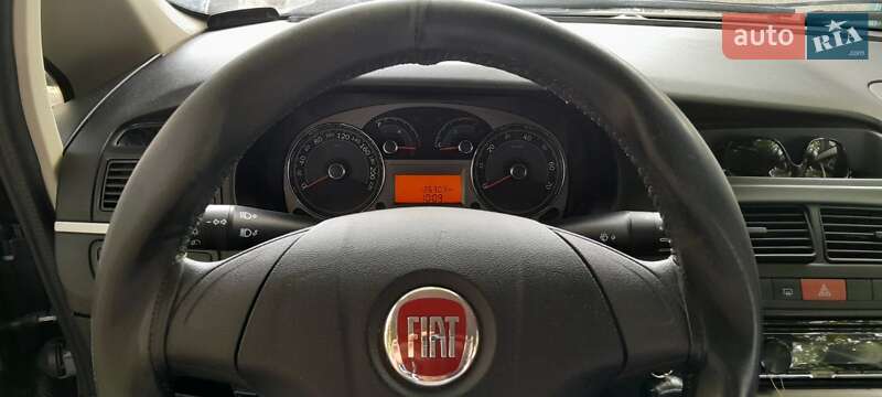 Седан Fiat Linea 2012 в Киеве