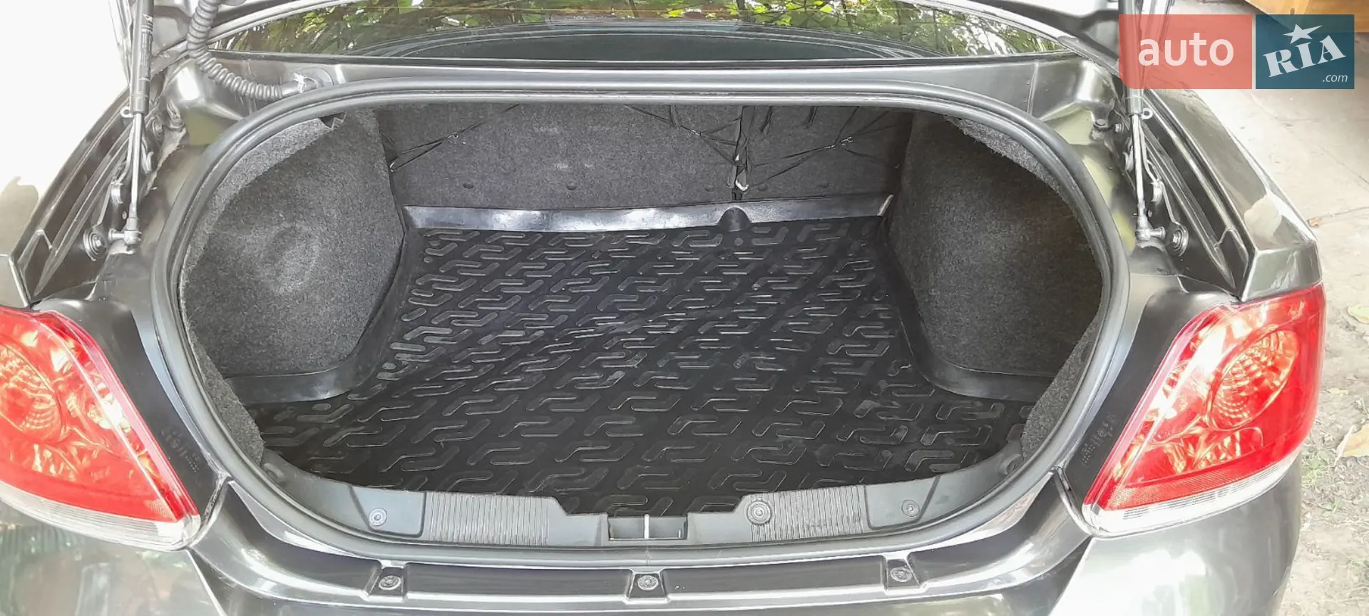 2012 Fiat Linea - мініатюра 35