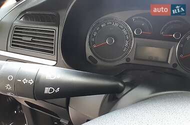 Седан Fiat Linea 2012 в 