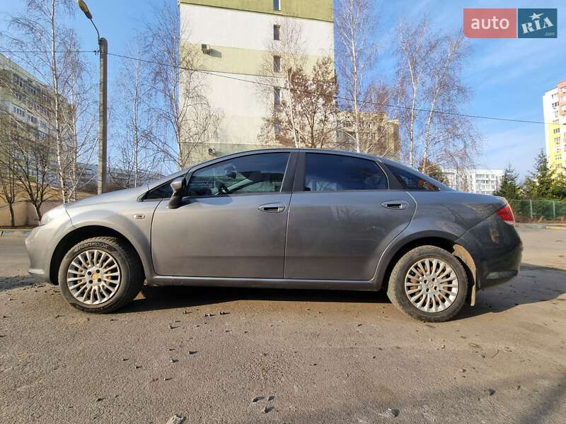 Седан Fiat Linea 2015 в Харкові