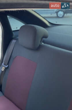 Седан Fiat Linea 2013 в 