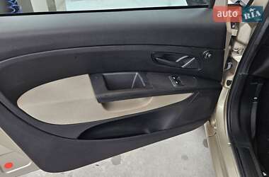 Седан Fiat Linea 2010 в 