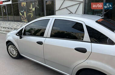 Седан Fiat Linea 2008 в 