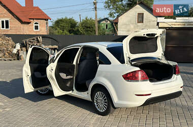 Седан Fiat Linea 2015 в 