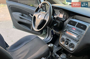 Седан Fiat Linea 2008 в 