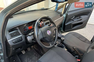 Седан Fiat Linea 2008 в 