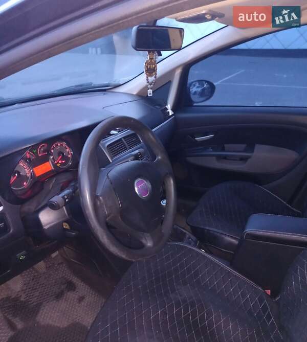 Седан Fiat Linea 2008 в Киеве