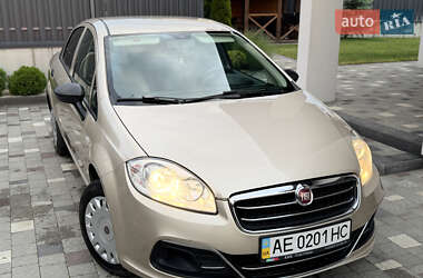 Седан Fiat Linea 2013 в 