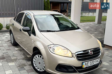 Седан Fiat Linea 2013 в 