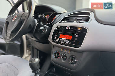 Седан Fiat Linea 2013 в 