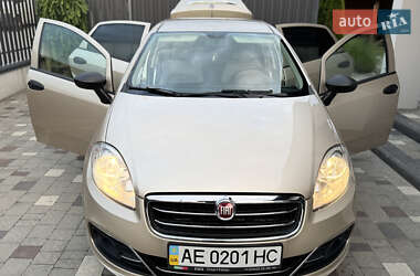 Седан Fiat Linea 2013 в 