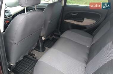 Седан Fiat Linea 2013 в 