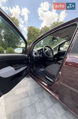 Седан Fiat Linea 2013 в 