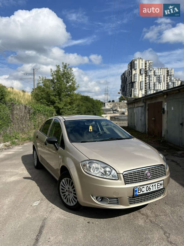 Fiat Linea 2012