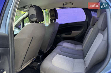 Седан Fiat Linea 2007 в 