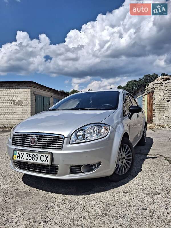 Седан Fiat Linea 2012 в Харкові