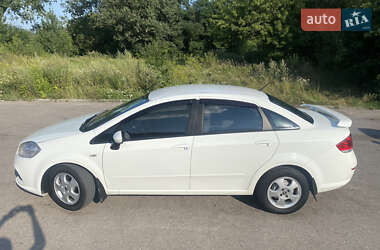Седан Fiat Linea 2015 в 