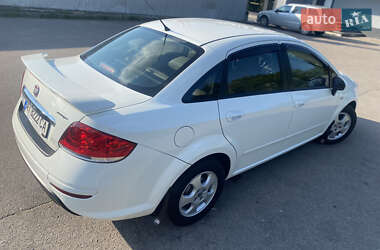 Седан Fiat Linea 2015 в 