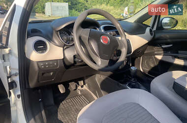 Седан Fiat Linea 2015 в 