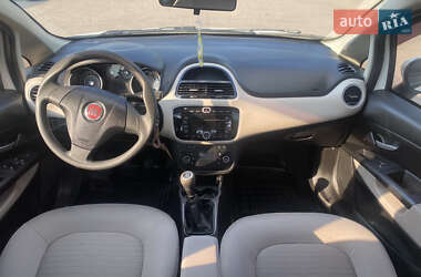Седан Fiat Linea 2015 в 