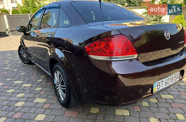 Седан Fiat Linea 2012 в 