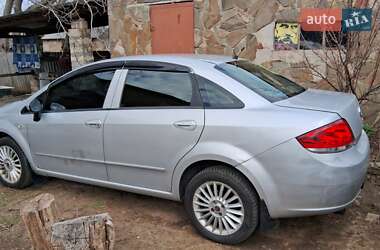 Седан Fiat Linea 2007 в 