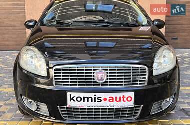 Седан Fiat Linea 2009 в 