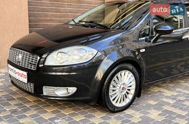 Седан Fiat Linea 2009 в 