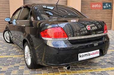 Седан Fiat Linea 2009 в 