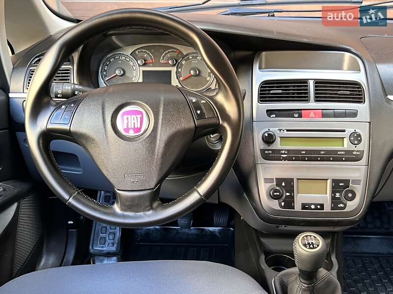 Седан Fiat Linea 2009 в Виннице