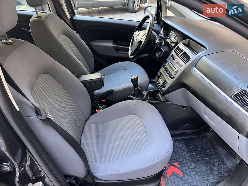 Седан Fiat Linea 2009 в Виннице