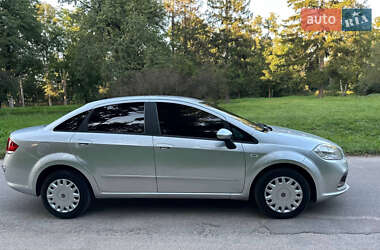 Седан Fiat Linea 2013 в 
