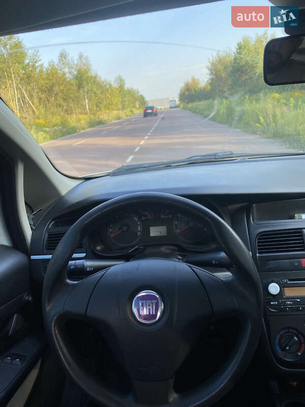 Седан Fiat Linea 2007 в Киеве
