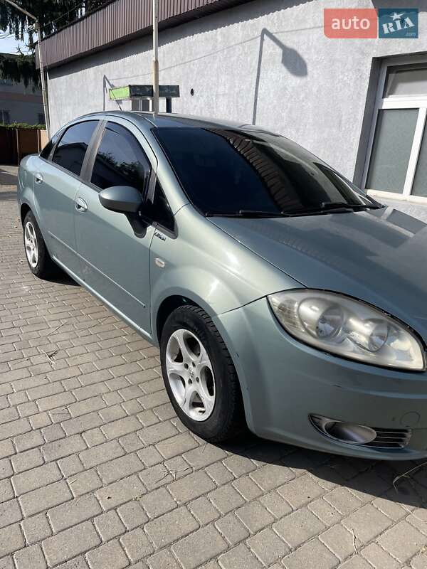 Седан Fiat Linea 2007 в Мукачево
