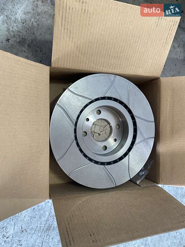 Седан Fiat Linea 2010 в Измаиле фото 63 Седан Fiat Linea 2010 в Измаиле