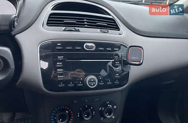 Седан Fiat Linea 2013 в 