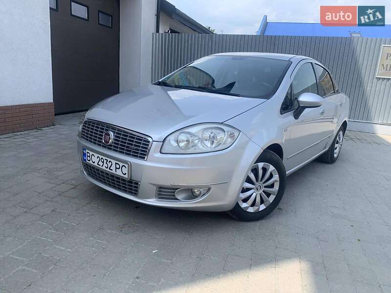 Седан Fiat Linea 2009 в Бродах