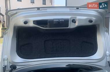 Седан Fiat Linea 2009 в 