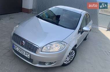 Седан Fiat Linea 2009 в 