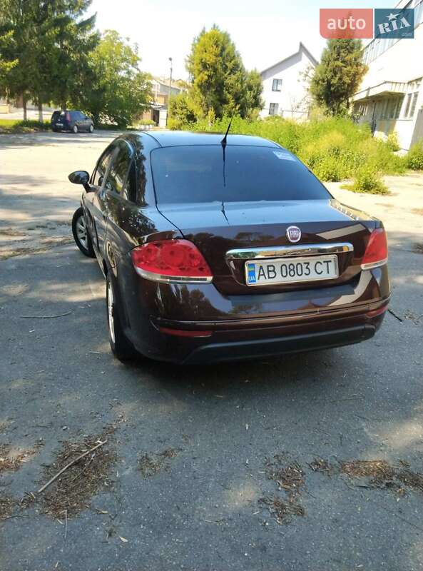 Седан Fiat Linea 2013 в Хмельнике