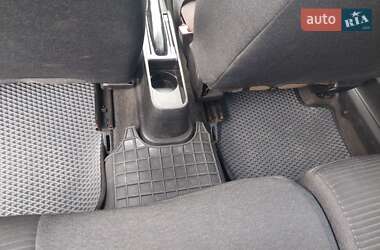 Седан Fiat Linea 2010 в 