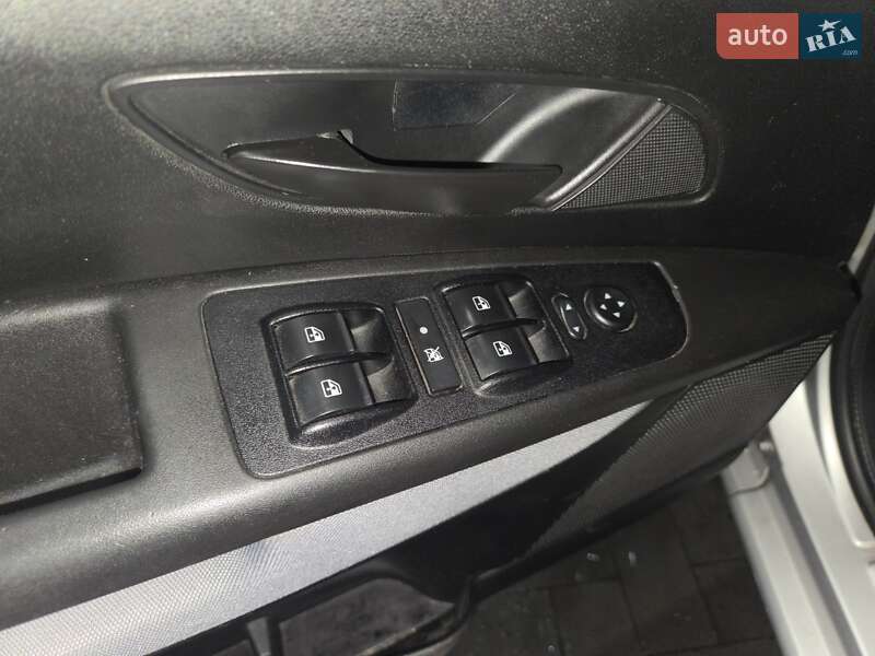 Седан Fiat Linea 2013 в Кременчуге фото 25 Седан Fiat Linea 2013 в Кременчуге