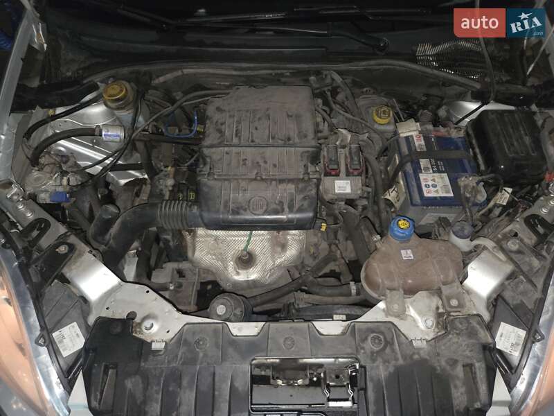 Седан Fiat Linea 2013 в Кременчуге фото 34 Седан Fiat Linea 2013 в Кременчуге