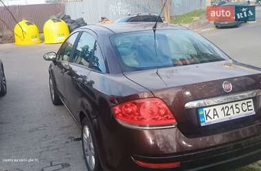 Седан Fiat Linea 2013 в Ирпене