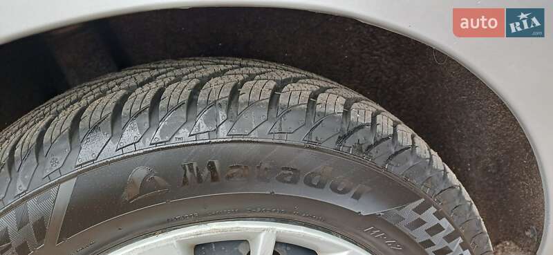 Седан Fiat Linea 2012 в Кропивницькому